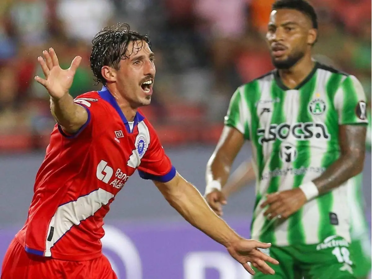 ¡BOLETO SELLADO! Olimpia vence al Alianza y avanza a cuartos