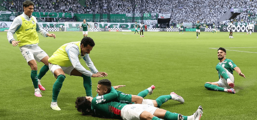 ¡PALMEIRAS ARRASA! El argentino López lidera la goleada al Vasco