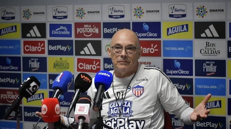 ¡BICAMPEÓN FUERA! El uruguayo Alfredo Arias deja al Junior