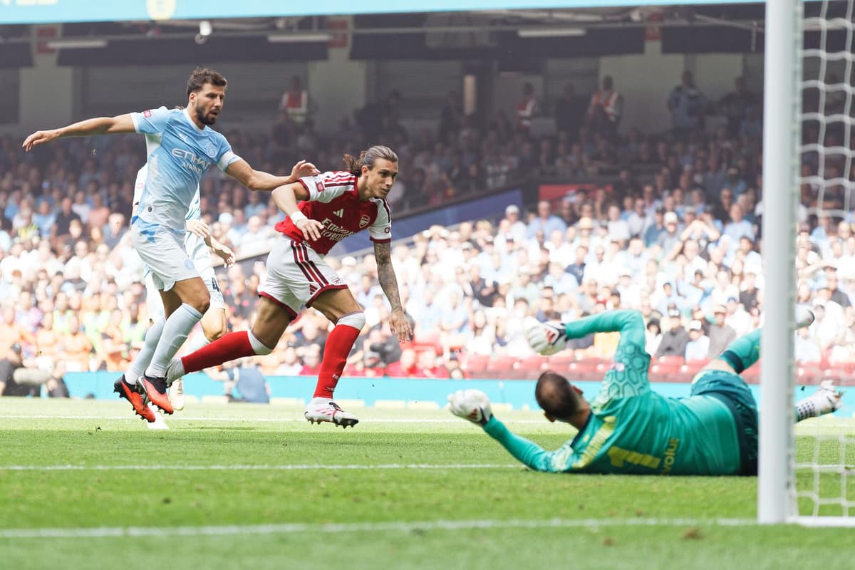 ¡CAMBIO TECNOLÓGICO! La Premier League estudia el balón con chip
