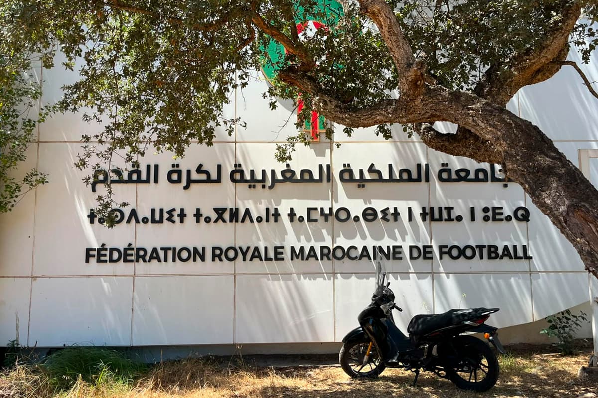 FIFA dice que «es falso y engañoso» afirmar que haya prometido la final del Mundial 2030