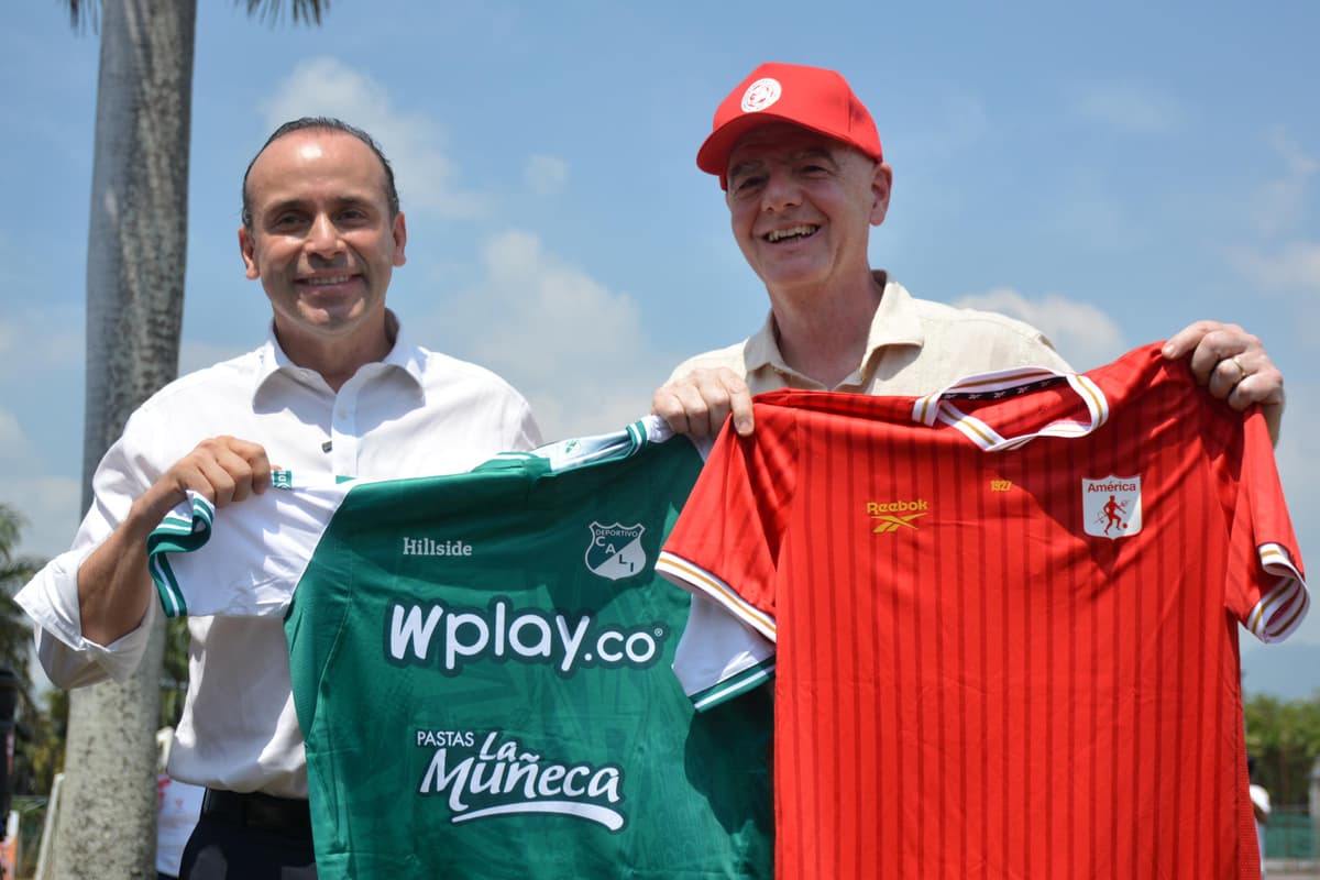Infantino visita escuelas de fútbol de Cali y elogia el talento de los jóvenes colombianos