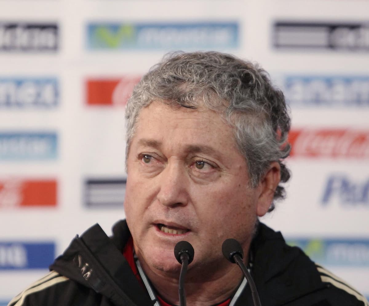 Vucetich, técnico interino de Tigres, dice que es prioritario recuperar la confianza