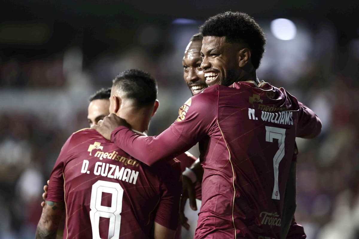 ¡A SUMAR! Mixco y UMECIT buscan sus primeros puntos en la Copa Centroamericana