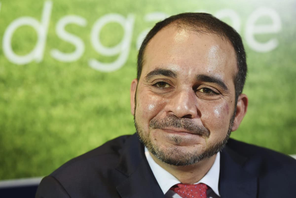 Jordano Al Hussein, rival de Infantino en 2016, pide eliminar voto secreto en elecciones