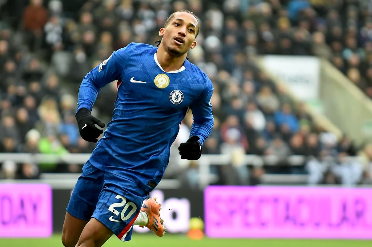 ¡FUTURO AZUL! El brasileño João Pedro renueva con Chelsea hasta 2034