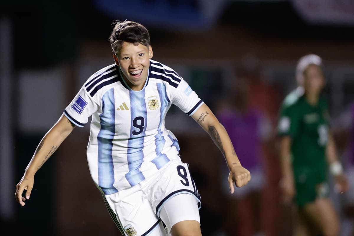 El «corazón roto» de Kishi Núñez, la perla argentina que aparca el fútbol para «sanar»