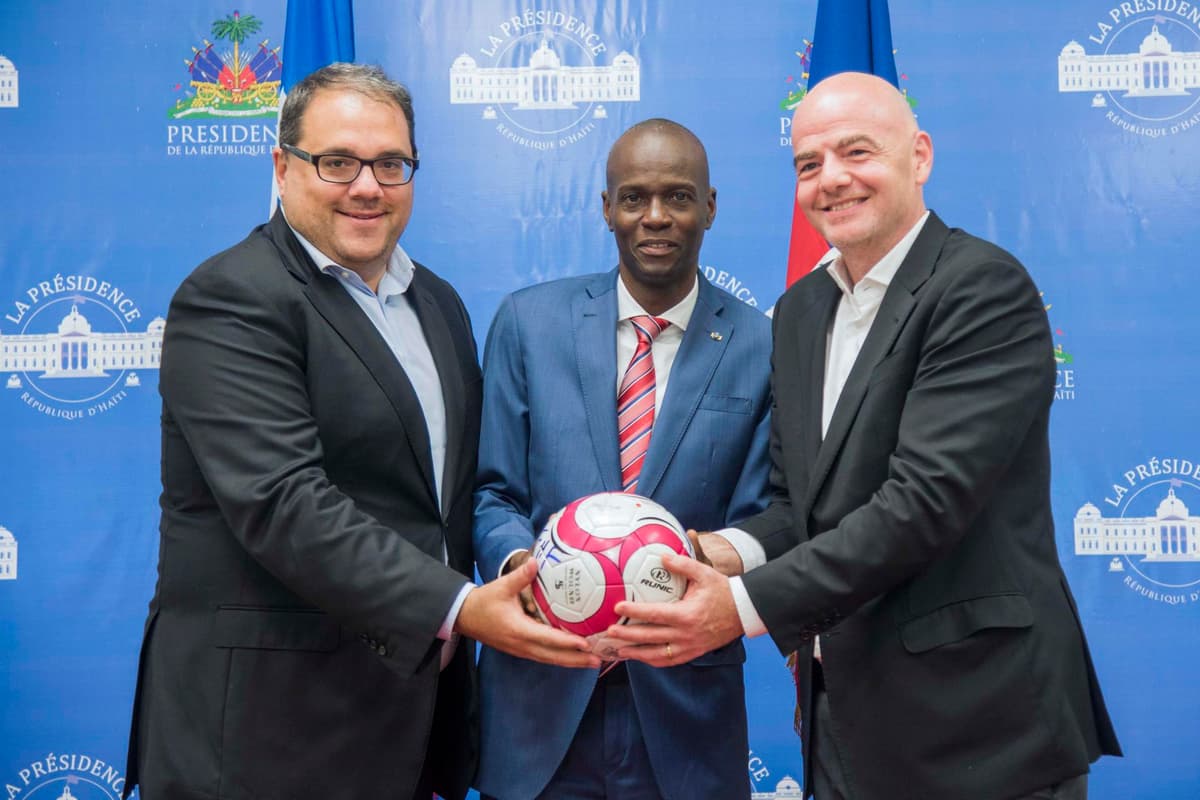 Presidente de la Concacaf pide a Infantino que no vaya a torneo en medio de crisis de FIFA
