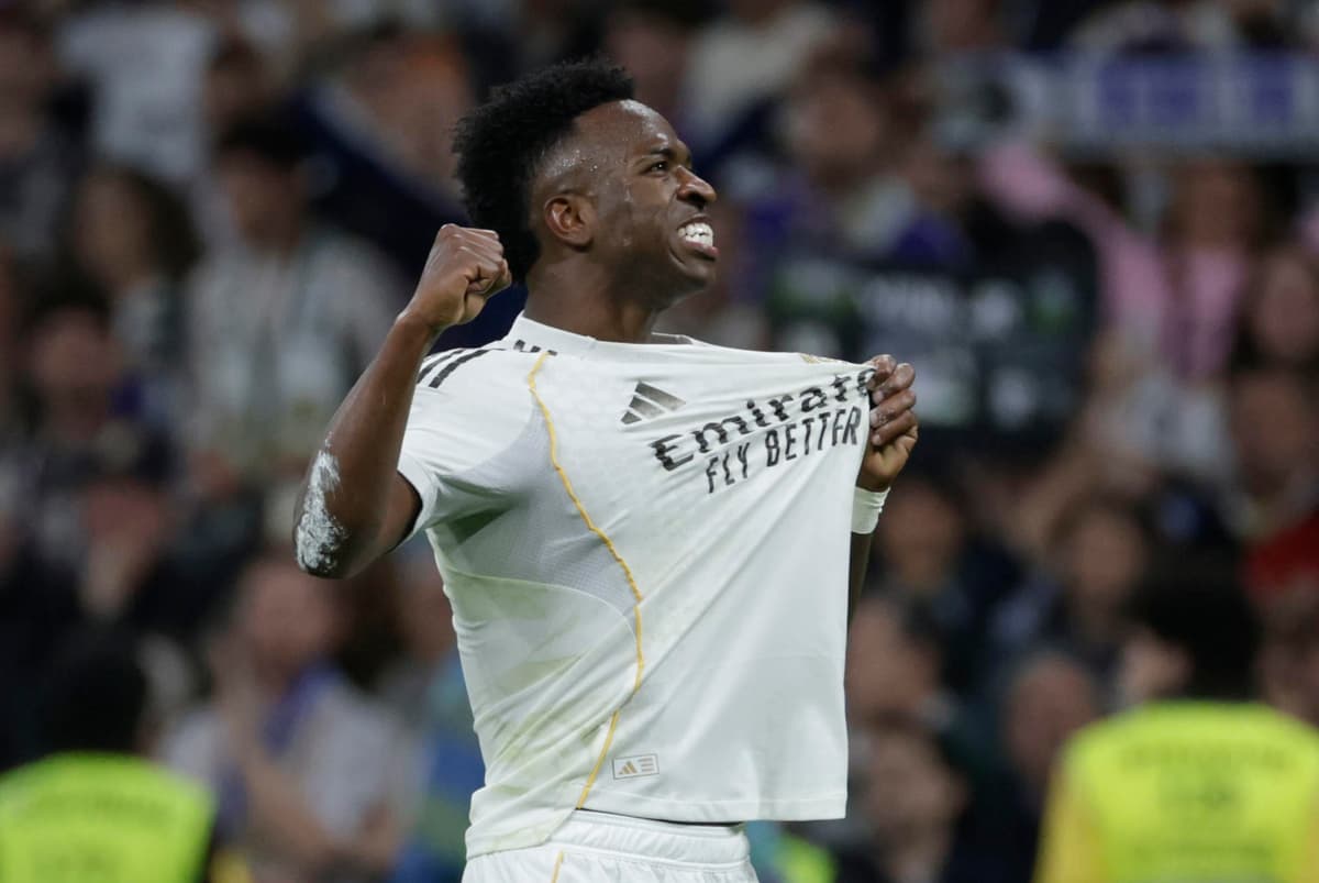 Vinicius renueva con el Real Madrid hasta 2032