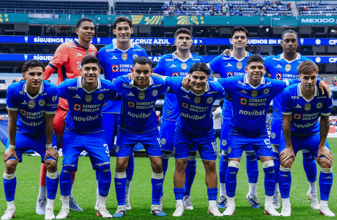 ¡AGÓNICO! El argentino Paradela le da el triunfo al Cruz Azul ante Santos