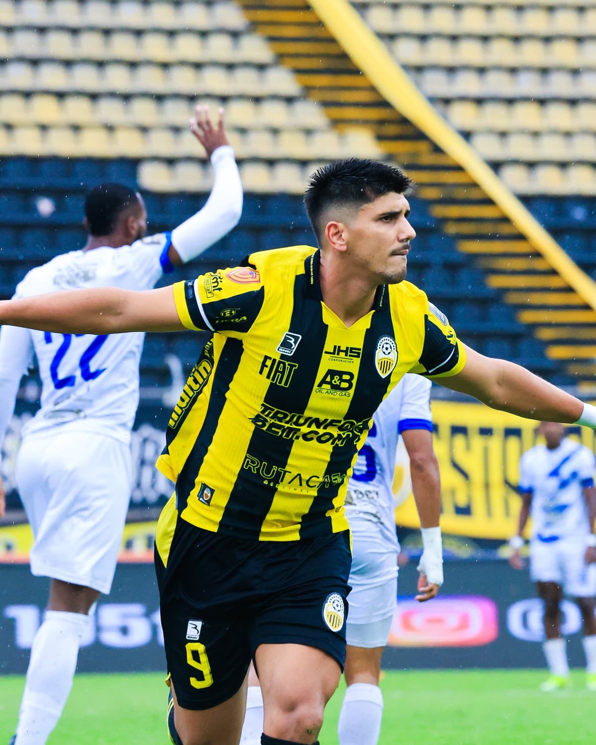 ¡GOLEADOR! El uruguayo Pollero vuelve a marcar diferencias con Táchira