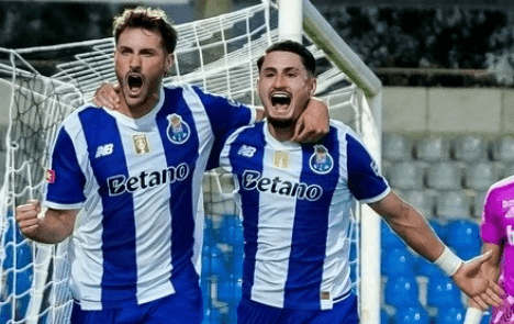 ¡REGRESO AL GOL! El mexicano Giménez sella la goleada del Oporto
