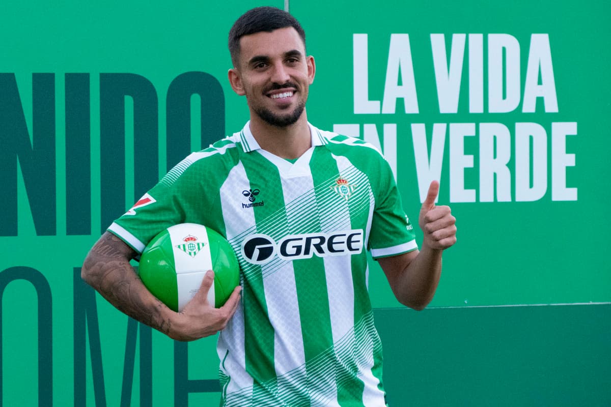 Ceballos, exultante por su vuelta a casa: «Es momento de devolver el cariño a la afición»