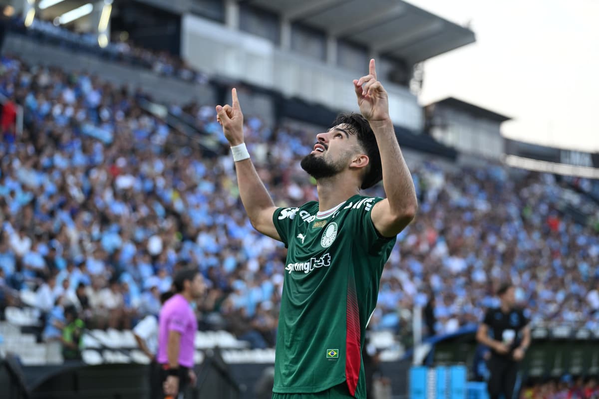 ‘Flaco’ López amplía su contrato con el Palmeiras hasta finales de 2030