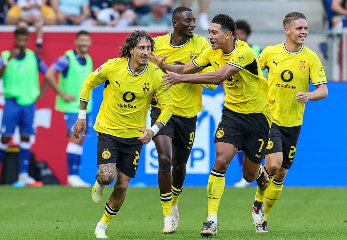 2-3. Remontada y dudas del Dortmund, a la espera del Villarreal