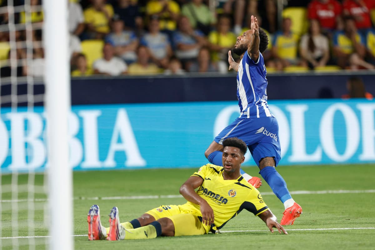 2-3. Aubameyang lanza al Deportivo y multiplica las dudas del Villarreal