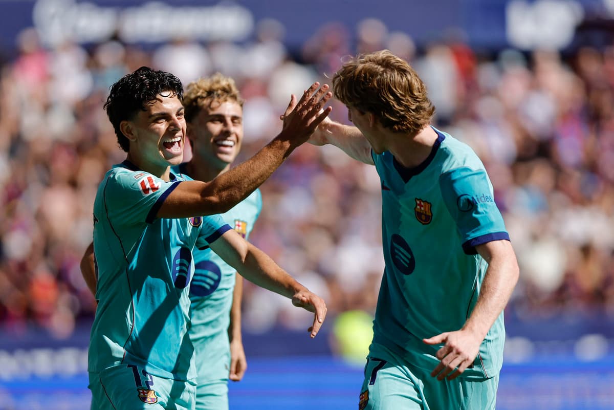 Xavi Espart, un ‘Xavi Hernández’ para el lateral izquierdo de Flick