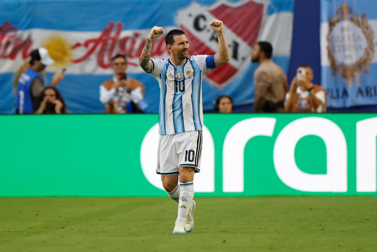 Lionel Messi y Mbappé, en la lista para el Balón de Oro