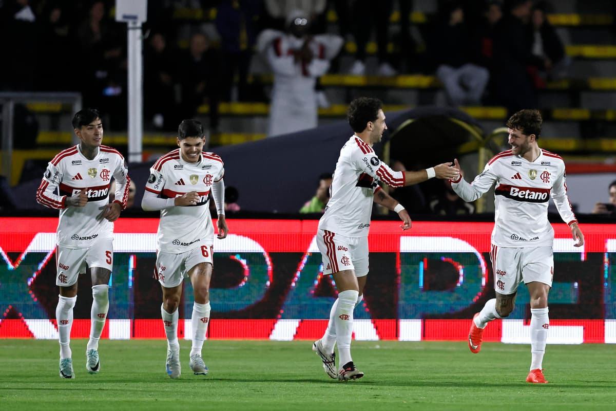 ¡PASO GIGANTE! El brasileño Henrique acerca a Flamengo a semifinales