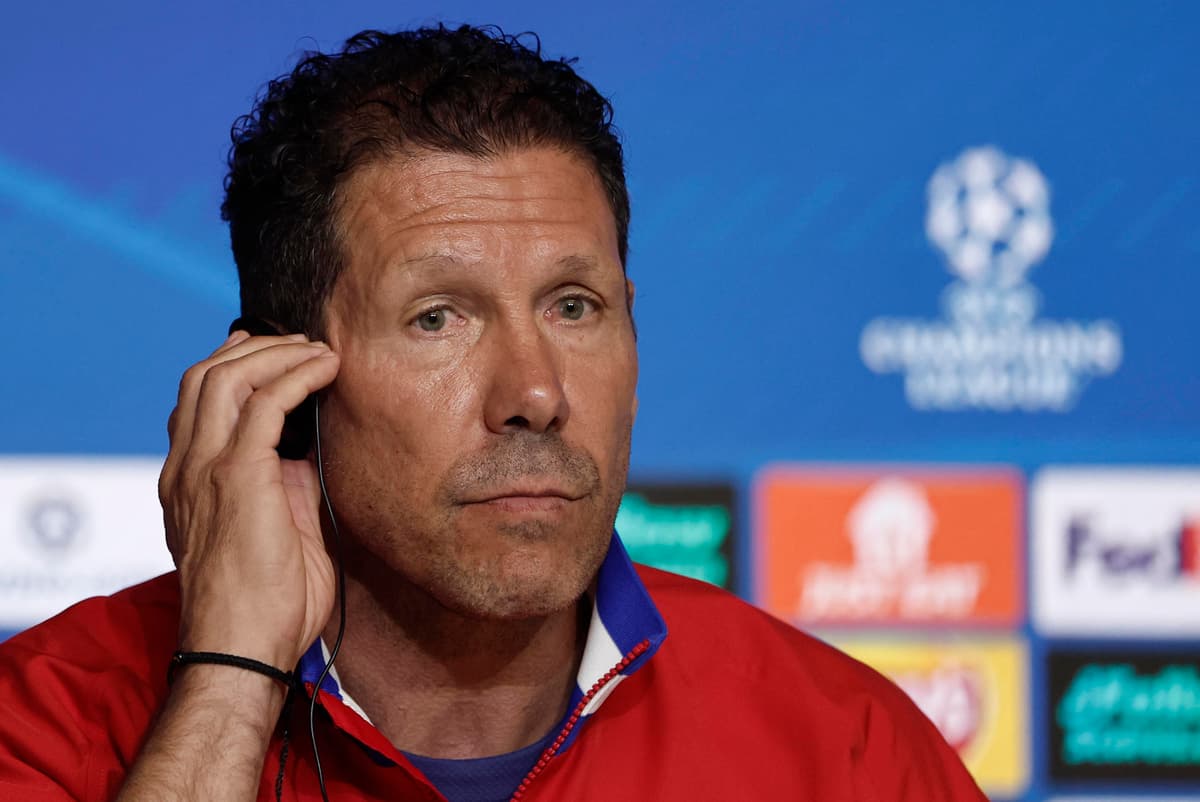 Simeone: “Julián está en fase de crecimiento, todavía no lo veo para que empiece”