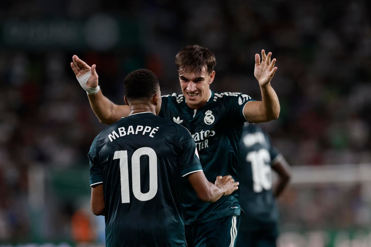 ¡GOLPE AGÓNICO! El español Espí rescata al Real Madrid ante Elche