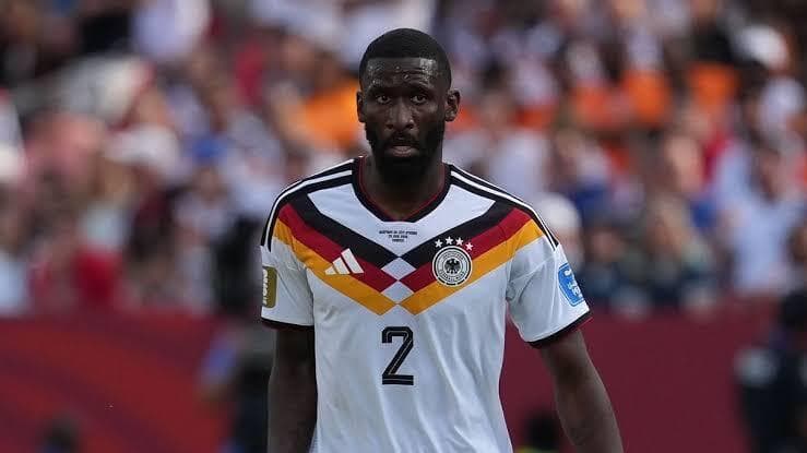 ¡ADIÓS! El alemán Rüdiger se despide de la selección alemana tras 86 partidos