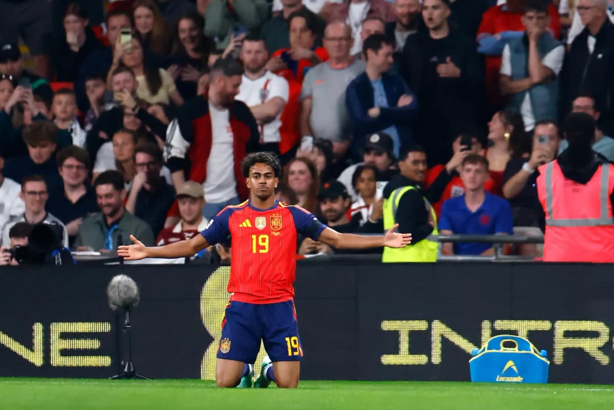 Lamine Yamal, en una foto de archivo tras marcar gol en la primera jornada ante Inglaterra en Wembley.