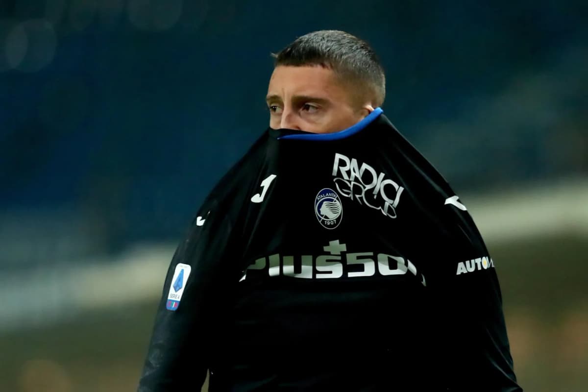Fotografía de archivo del 28 de noviembre de 2020, en la que puede verse al portero Pierluigi Gollini, durante un partido cuando era futbolista del Atalanta.