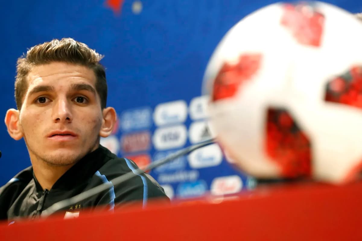 Fotografía de archivo del 5 de junio de 2018, en la que puede verse al jugador uruguayo Lucas Torreira, durante una rueda de prensa.