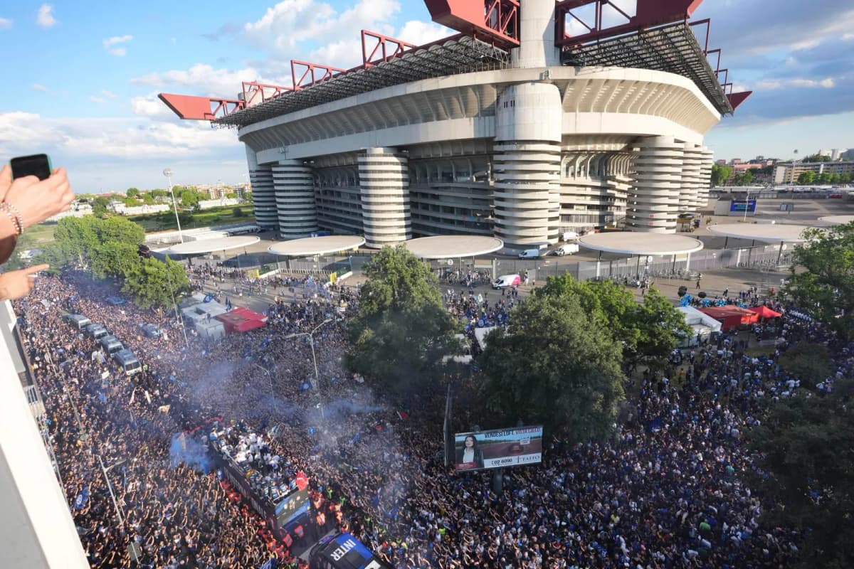 Estadio San Siro durante la celebración del título de liga de la Serie A el pasado 17 de mayo.