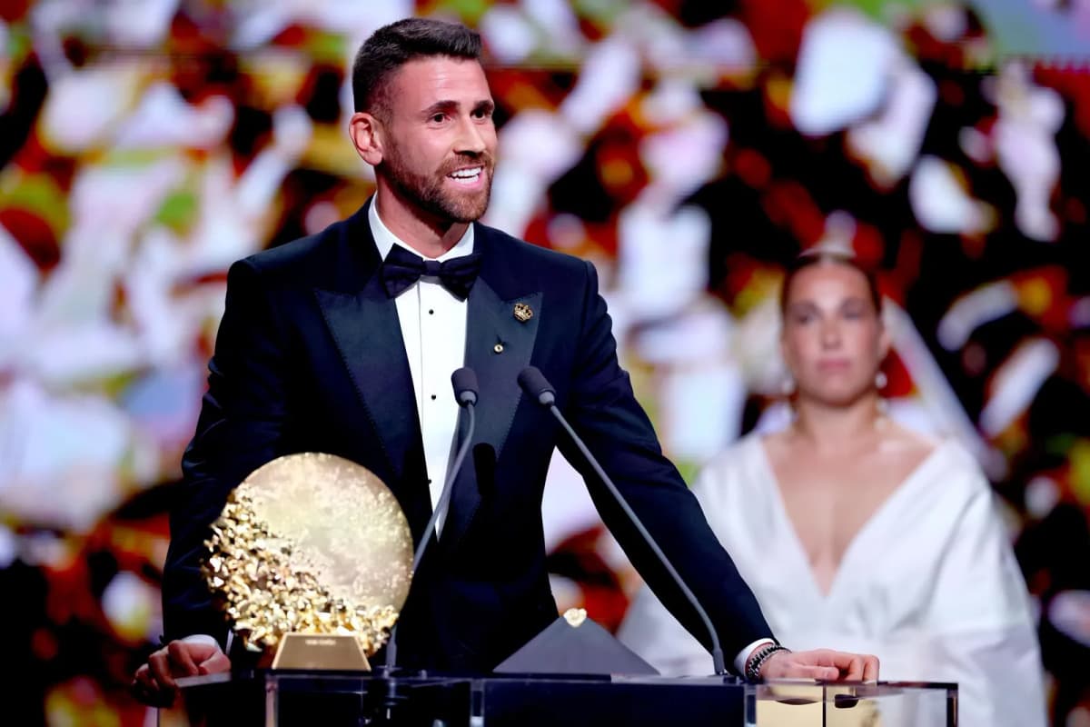 El español Unai Simón, portero del Athletic Club, durante la ceremonia del Balón de Oro celebrada en Londres.
