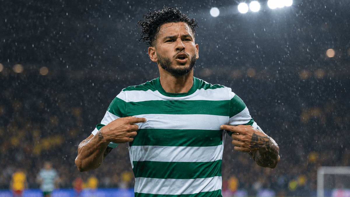 Sporting vence al Lens con gol del colombiano Luis Suárez, que celebra junto a sus compañeros durante el partido de la Liga de Campeones.