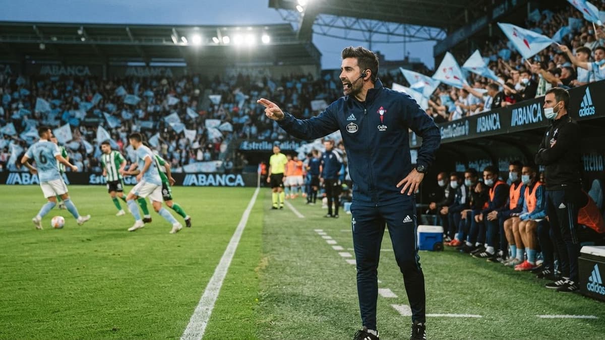 Claudio Giráldez, entrenador del Celta, durante un partido de fútbol, en una posible imagen de portada sobre la remontada europea del equipo gallego.