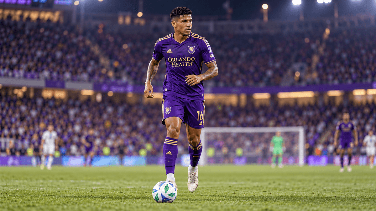 El peruano Wilder Cartagena, mediocampista de Orlando City, alcanzó los 100 partidos oficiales con el club.
