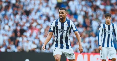 El centrocampista venezolano Yangel Herrera durante un partido con la Real Sociedad.