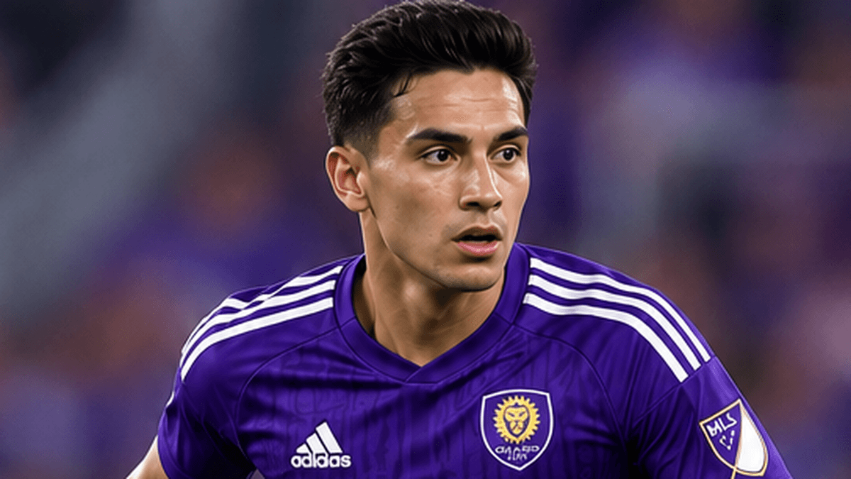 El colombiano Eduard Atuesta, mediocampista de Orlando City, protagonista de la previa ante Charlotte FC.