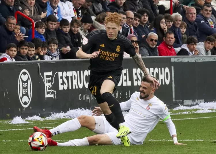 El puertorriqueño Jeremy de León, convocado para el amistoso ante Argentina