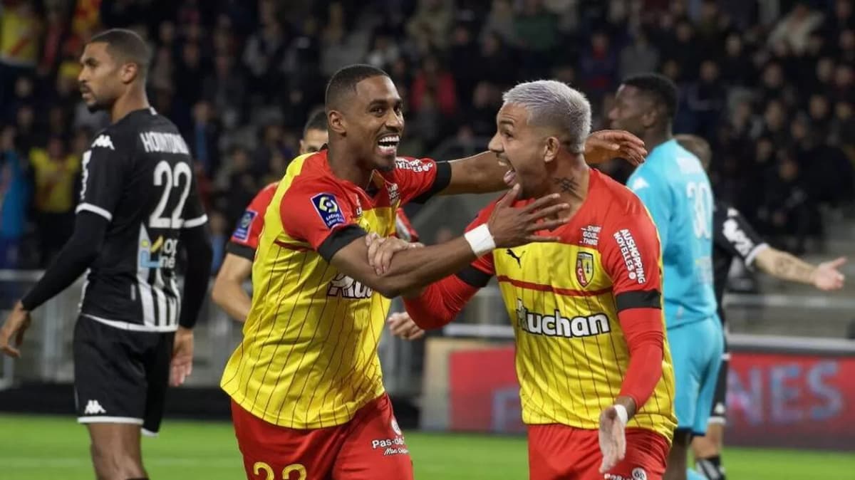 Latinos y una remontada histórica en la Ligue 1