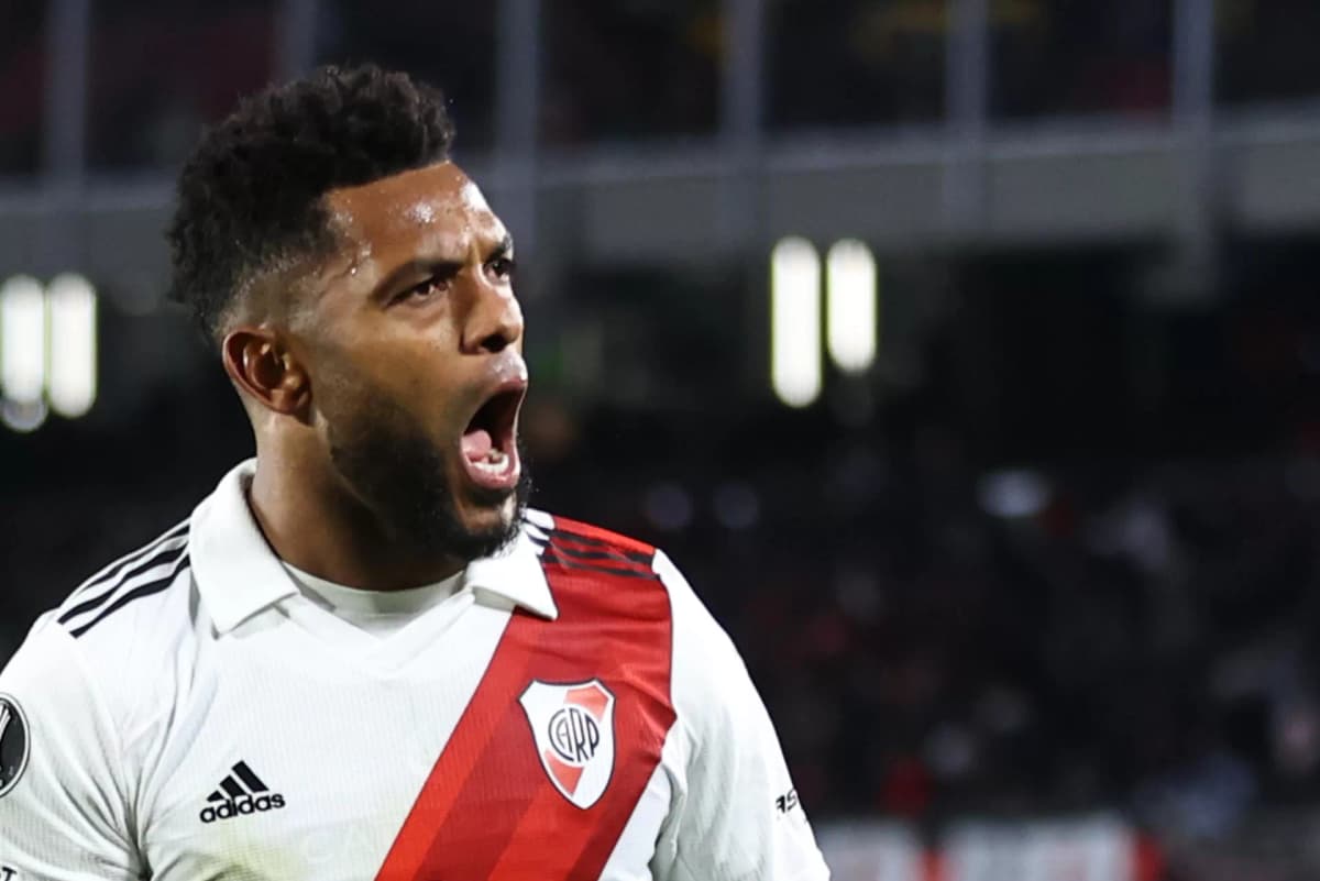 Con colombianos y chilenos se disputó la final de la Supercopa Argentina