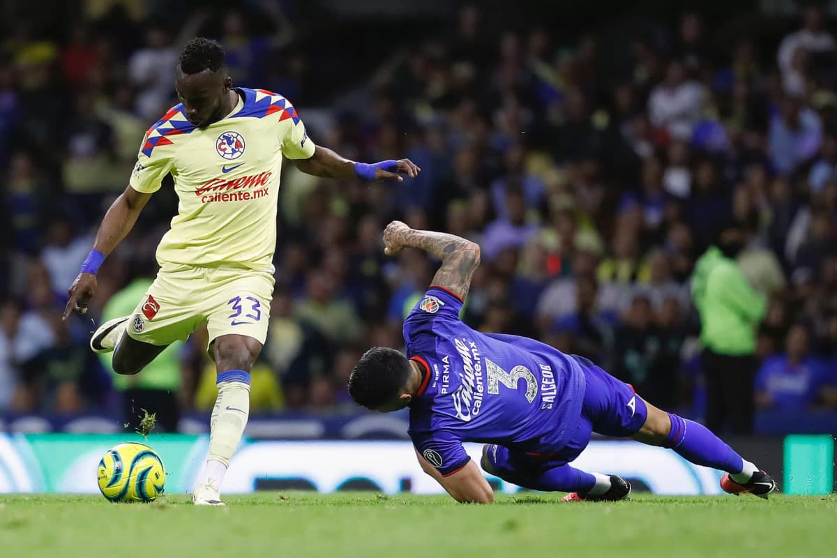 El América del colombiano Quiñones reta al Guadalajara en la Copa Concacaf