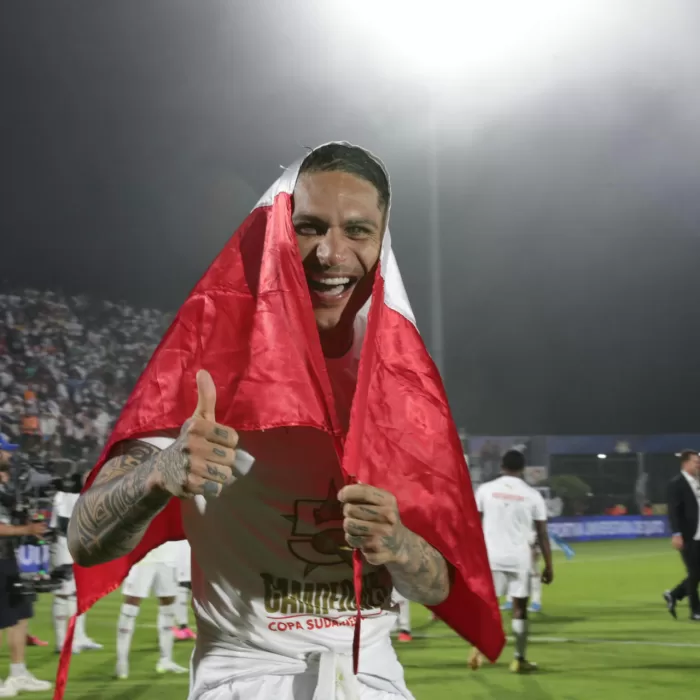 Guerrero marca un gol en el empate de César Vallejo que marcó su debut en la liga peruana