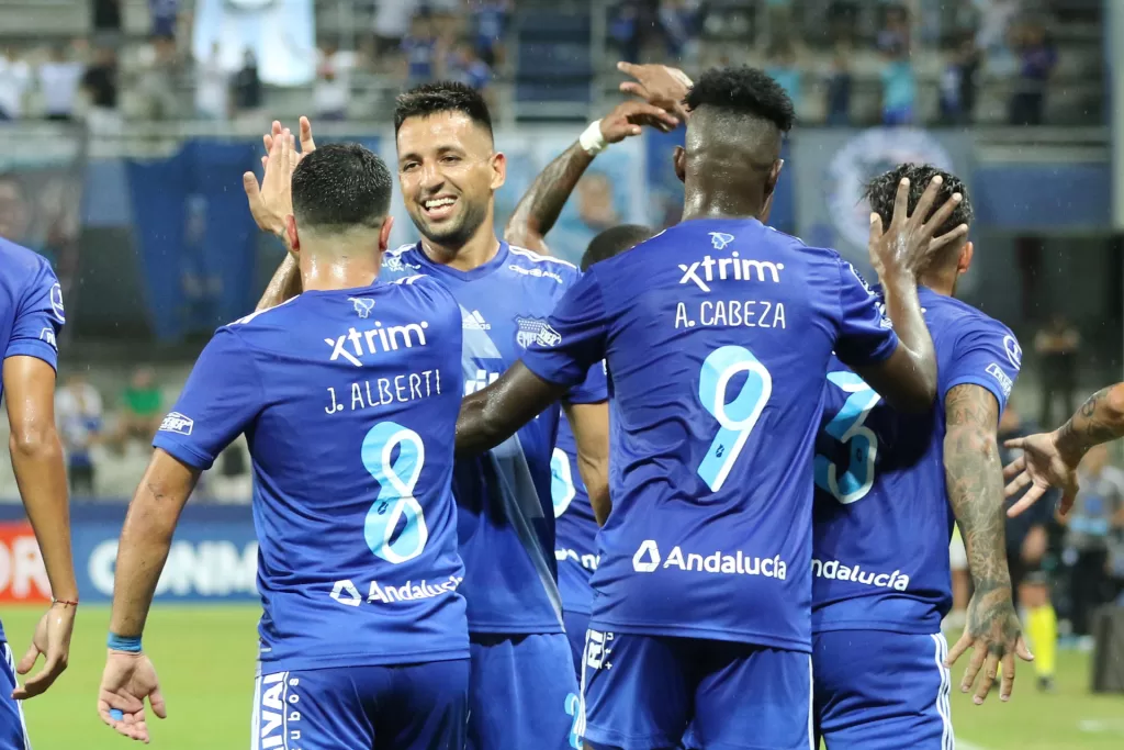 Emelec y Cuenca Juniors van a semifinales de la Copa Ecuador por un cupo a la Libertadores