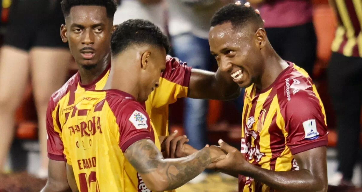 Salvadoreño Gil, líder de asistencias en la LigaBetplay