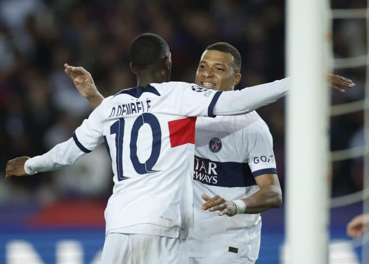 Cuatro jugadores del PSG en el once de la semana