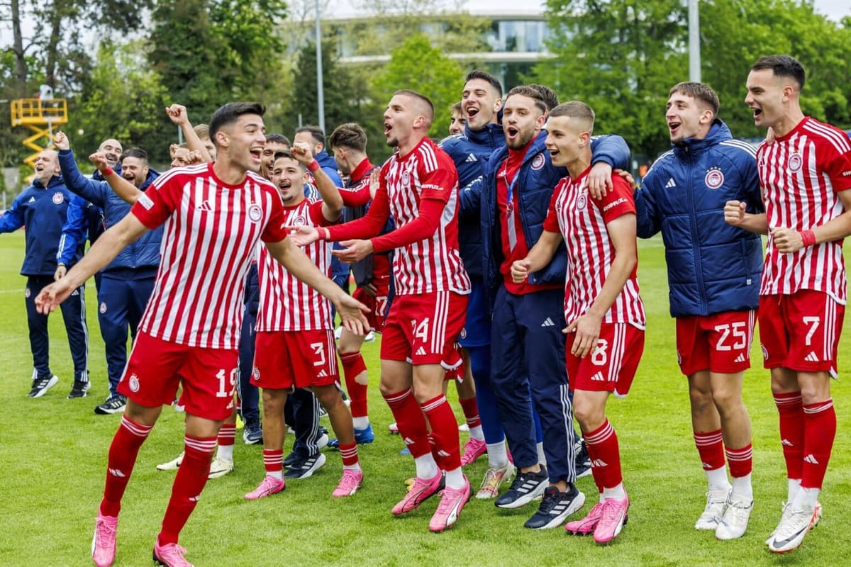 El Olympiacos y el Milan jugarán el lunes la final de la Champions juvenil