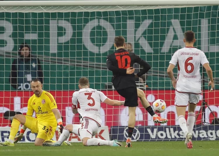 4-0. El Levekusen del español Xabi Alonso lo quiere todo