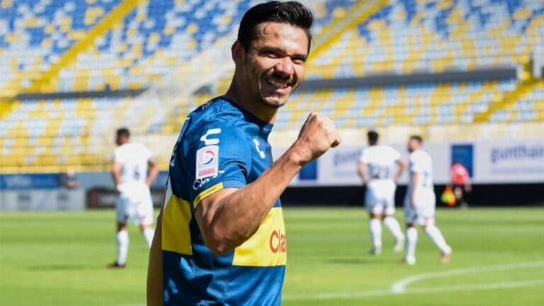 Uruguayos y argentinos, los actuales artilleros de la Copa Chile