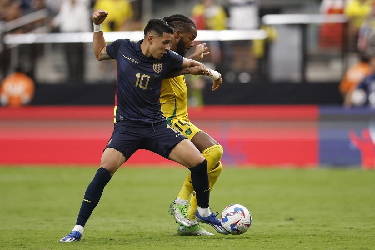 Ecuatoriano Kendry Páez y su receta para marcar de penalti: «Cero nervios»