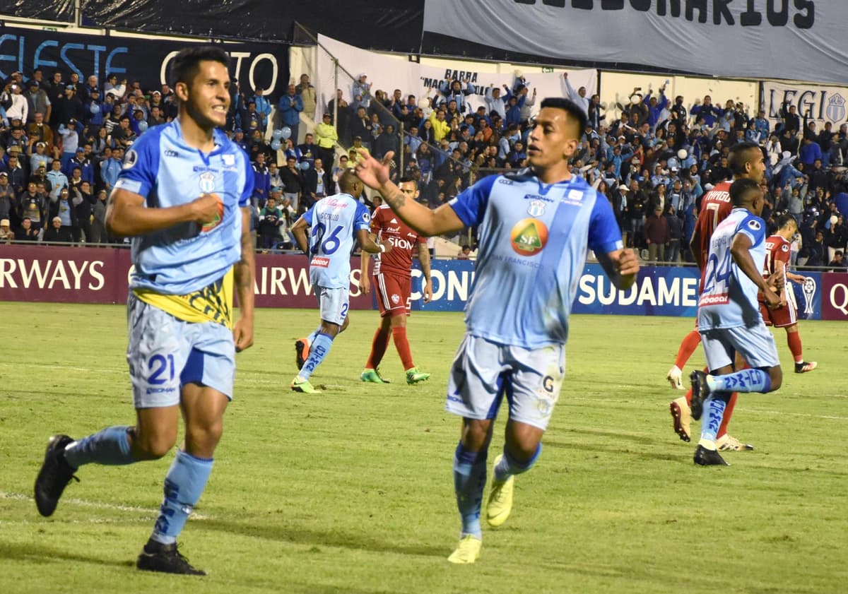 Macará alcanza a los líderes y hunde más al colista del torneo de fútbol en Ecuador, Libertad