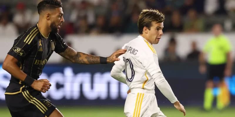 Español Puig brilla en ‘El Tráfico’ y LA Galaxy avanza a Playoffs